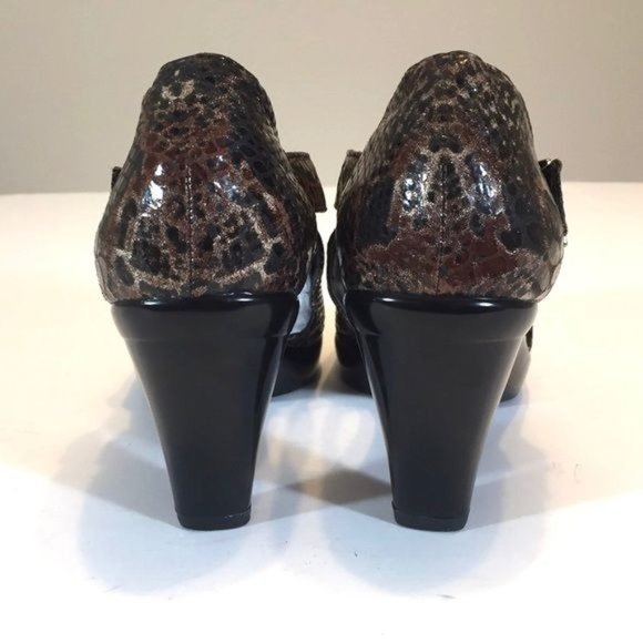 Bella Vita Womens Snake Print Open Toe Pumps Black Brown Leather Buckle size 6 - Picture 4 of 11